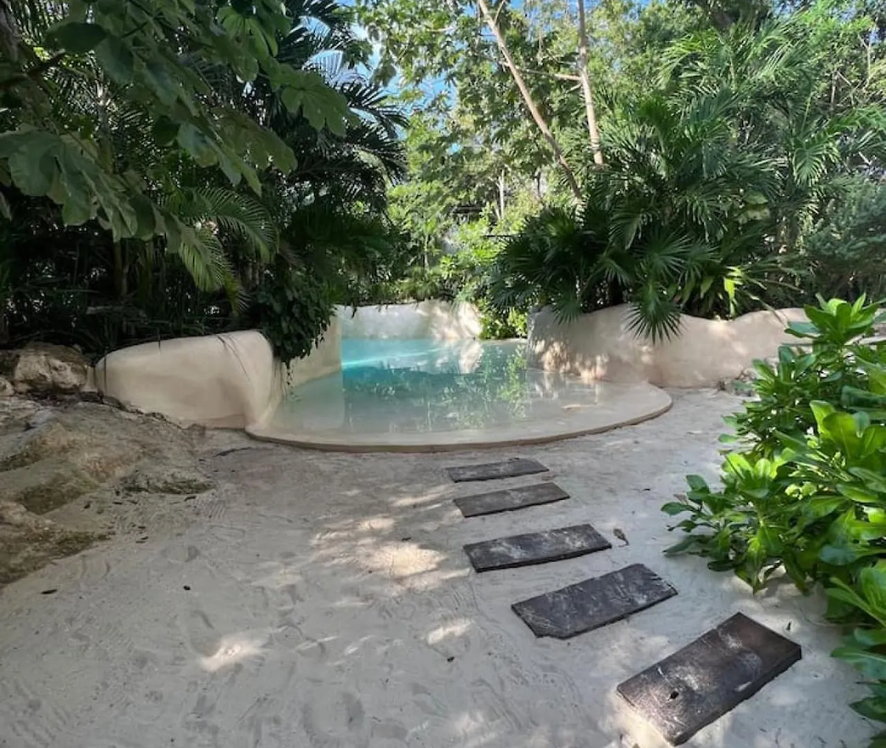 Beautiful Relaxing Condo Tulum